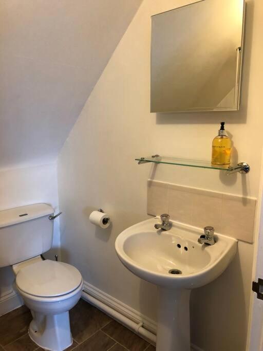 Stunning Apartment In The Heart Of Broadway Broadway  Esterno foto